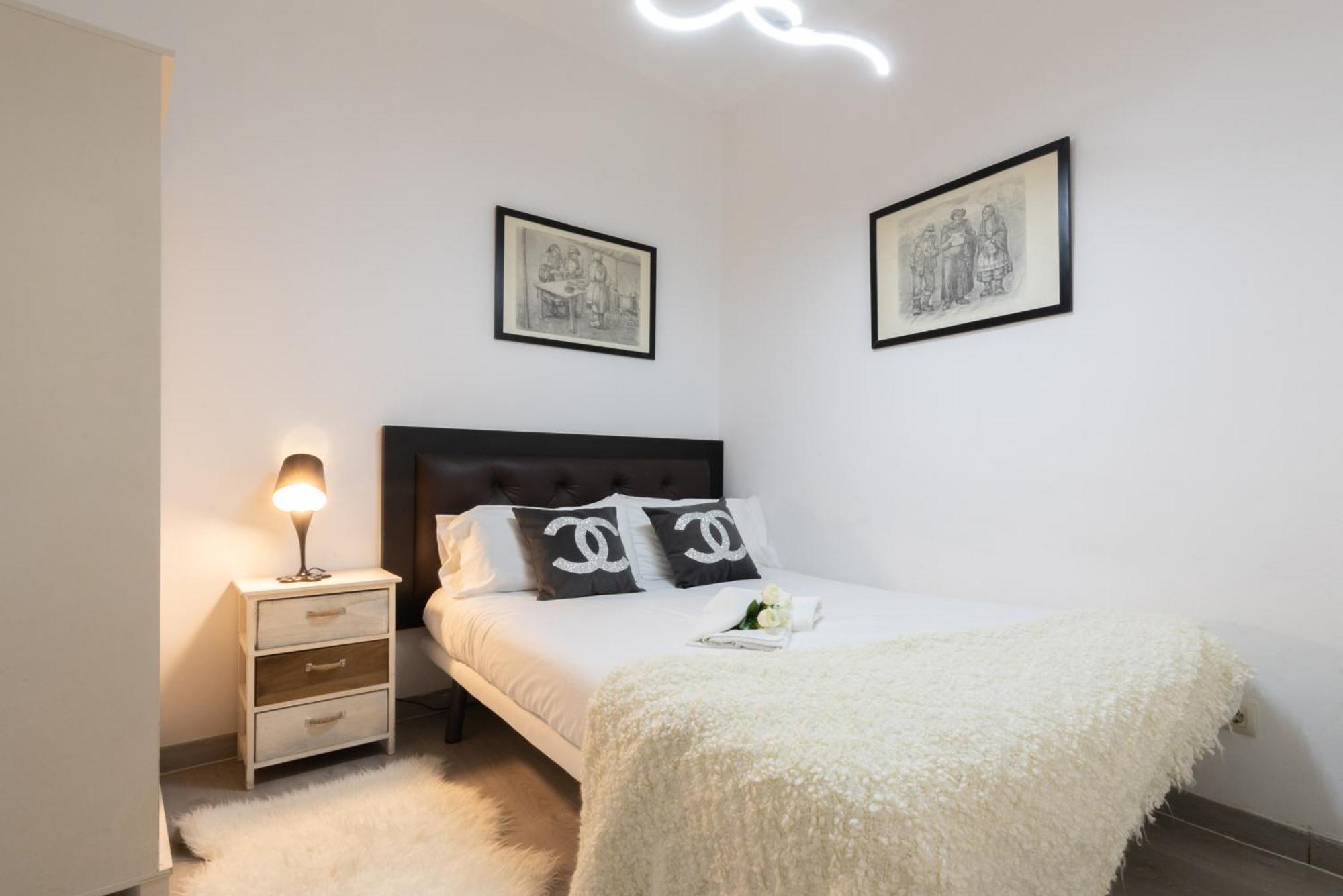 Apartamentos Day Madrid Gran Via Centro Sol Malasana 외부 사진
