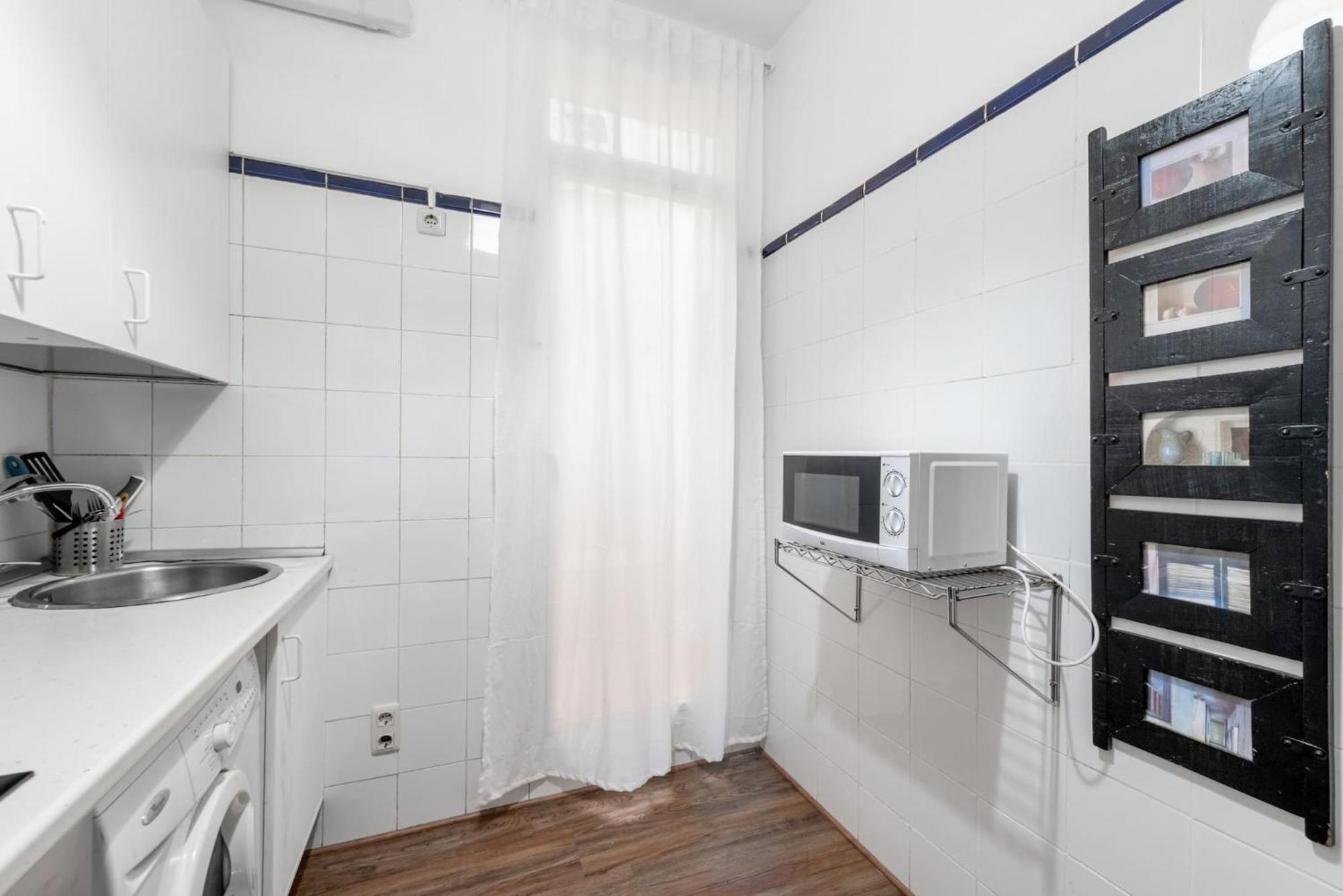 Apartamentos Day Madrid Gran Via Centro Sol Malasana 외부 사진
